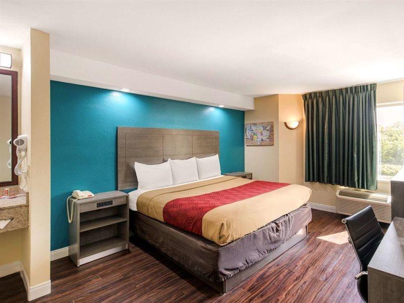 Quality Inn & Suites Richardson-Dallas Bagian luar foto