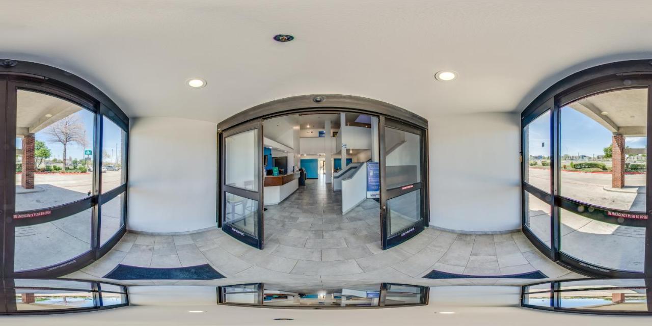 Quality Inn & Suites Richardson-Dallas Bagian luar foto