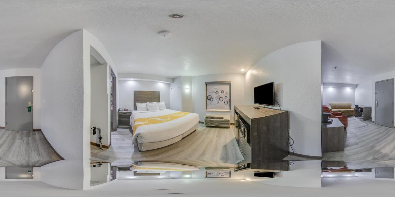 Quality Inn & Suites Richardson-Dallas Bagian luar foto