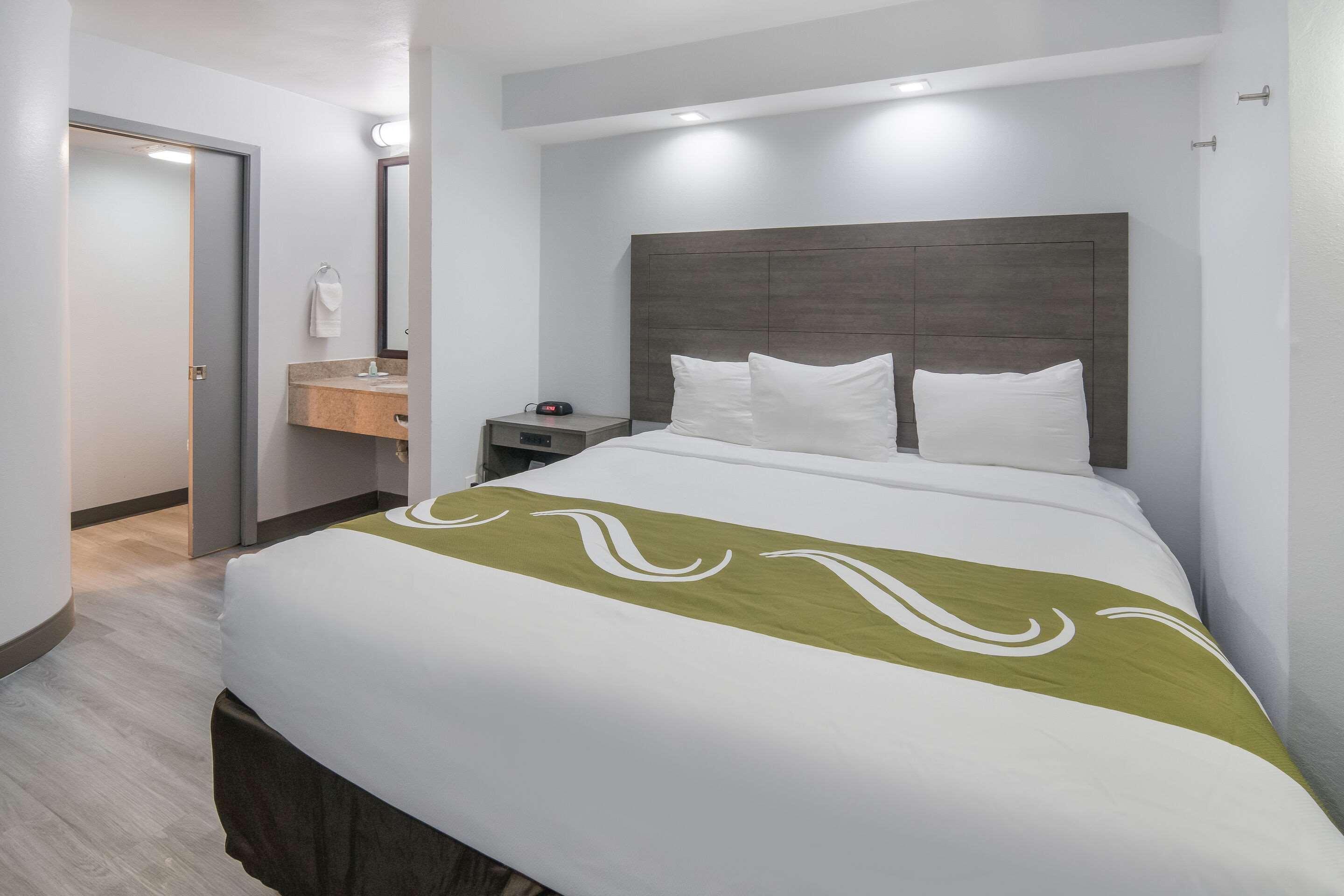 Quality Inn & Suites Richardson-Dallas Bagian luar foto