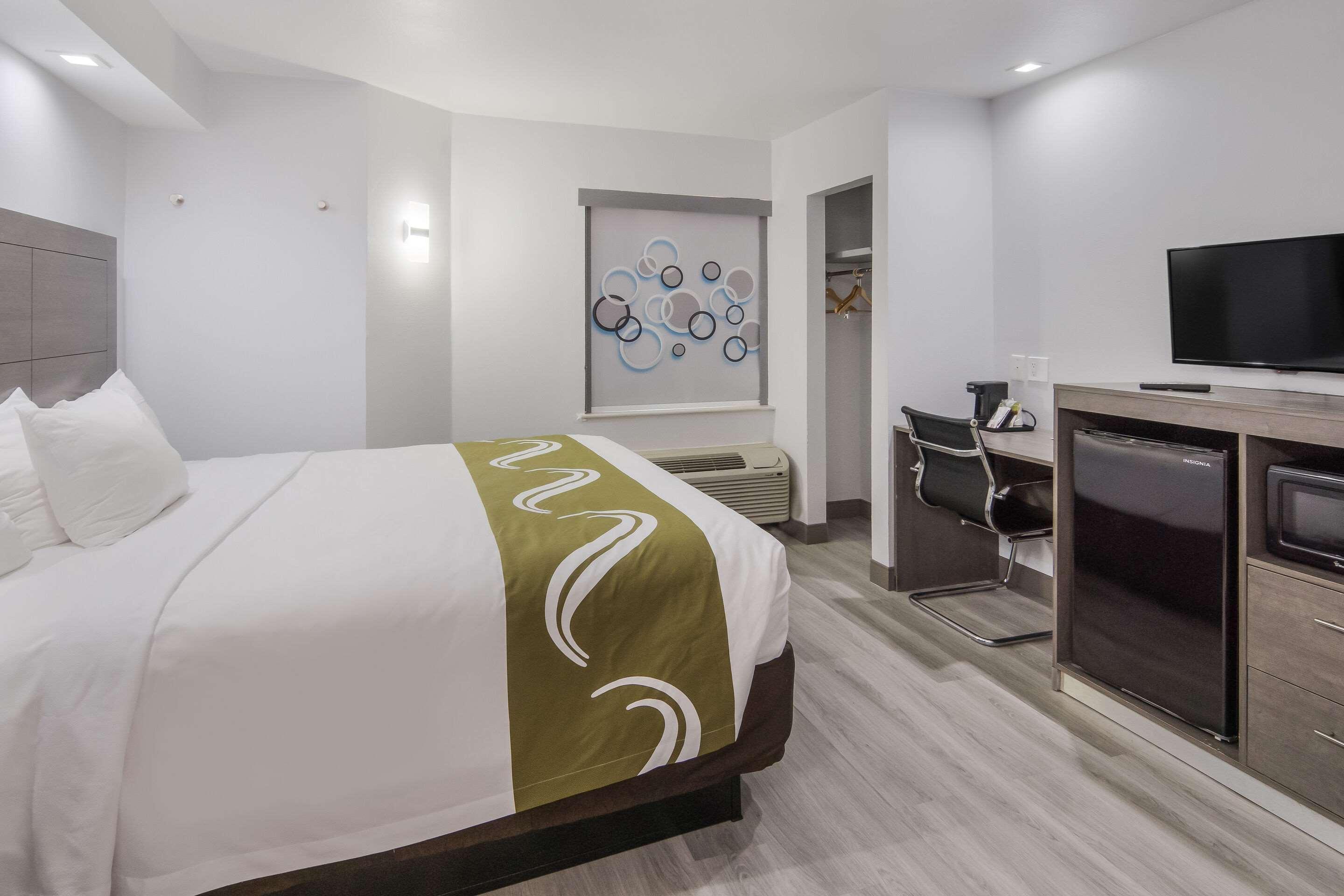 Quality Inn & Suites Richardson-Dallas Bagian luar foto