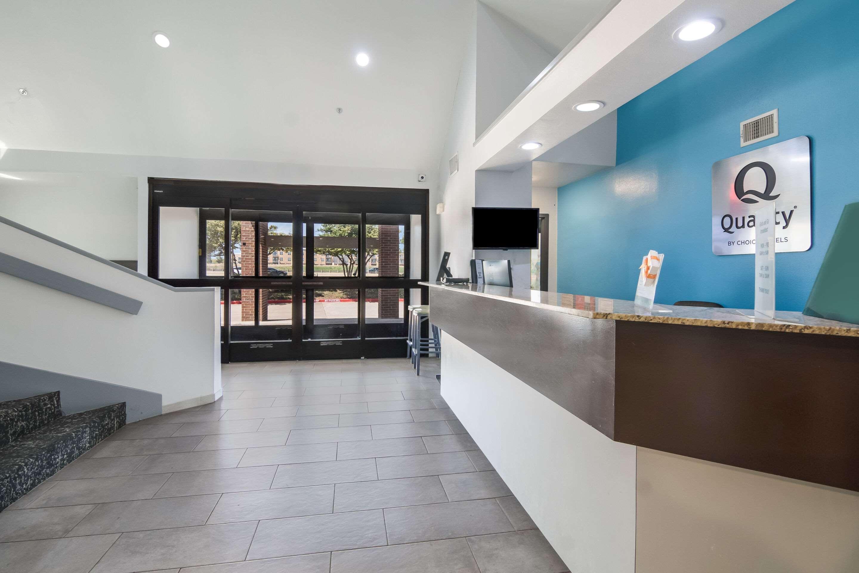 Quality Inn & Suites Richardson-Dallas Bagian luar foto