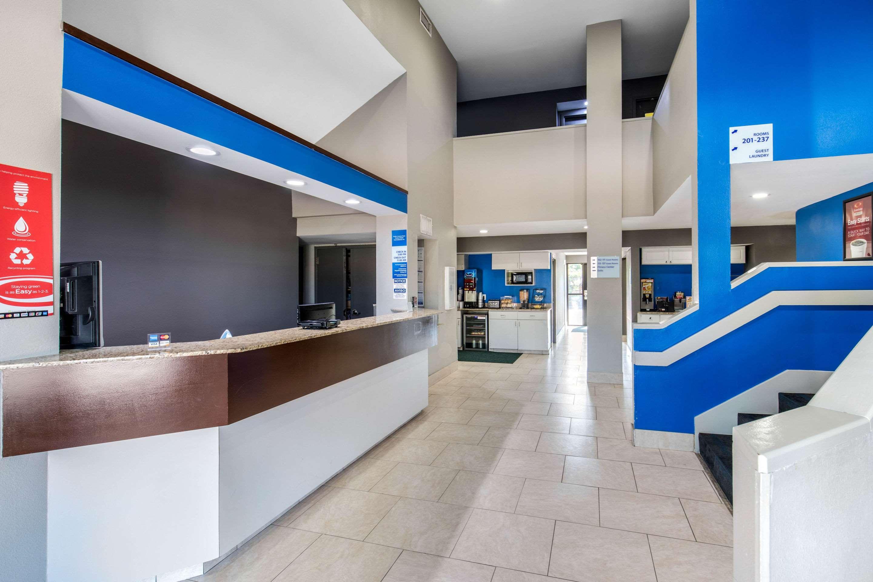 Quality Inn & Suites Richardson-Dallas Bagian luar foto